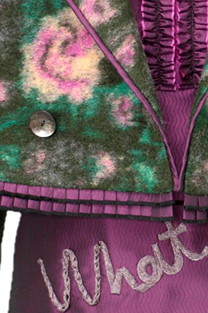 高級感のあるクチュールオーダーでご注文頂いたスーツには、イセやまつりなど、多彩な手仕事がほどこされている