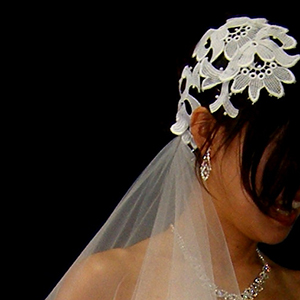 Aラインウェディングドレス